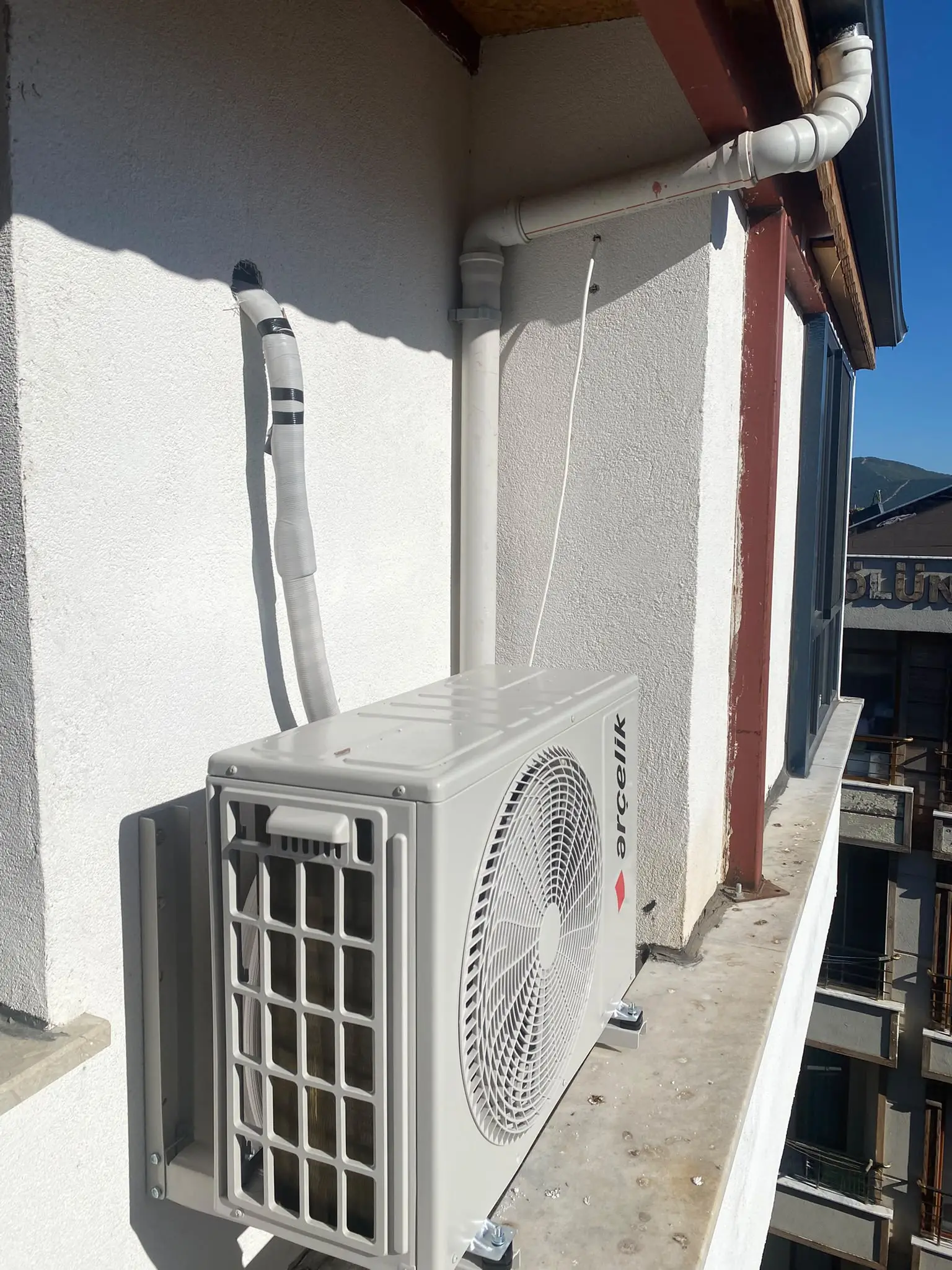 Balkon Dış Ünite Kurulumu